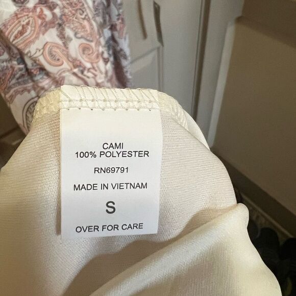 NWT Gorgeous Floral Boho Paisley Maxi Dress Small - Picture 9 of 10